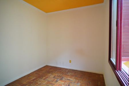 Quarto 2 de apartamento para alugar com 2 quartos, 65m² em Rubem Berta, Porto Alegre