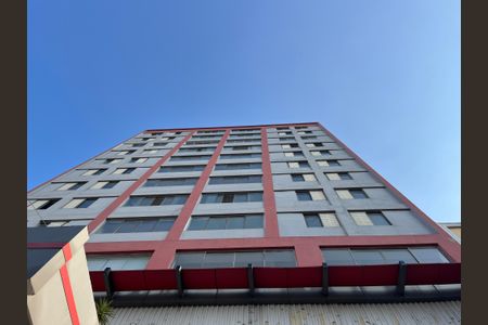 Apartamento para alugar com 100m², 3 quartos e 1 vaga Apartamento para alugar com 100m², 3 quartos e 1 vagaFachada