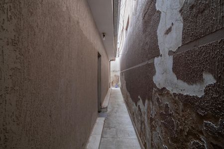 Casa para alugar com 450m², 3 quartos e 2 vagasCorredor Lateral