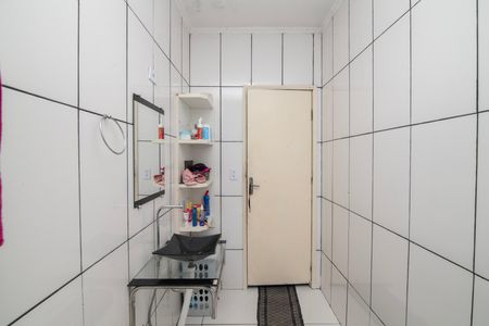 Casa para alugar com 450m², 3 quartos e 2 vagasBanheiro Social