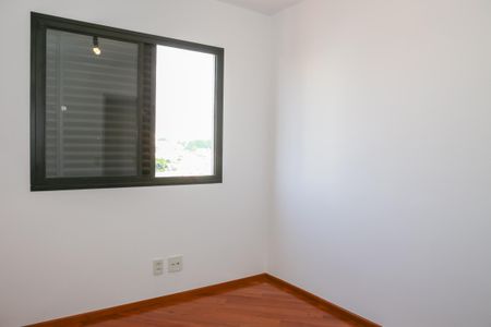 Apartamento à venda com 83m², 3 quartos e 1 vagaQuarto 2