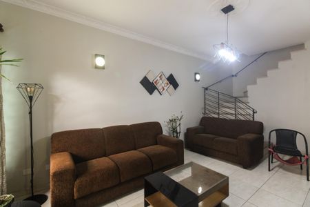 Casa à venda com 120m², 3 quartos e 1 vaga Casa à venda com 120m², 3 quartos e 1 vagaSala