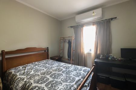 Casa à venda com 120m², 3 quartos e 1 vaga Casa à venda com 120m², 3 quartos e 1 vagaQuarto 1