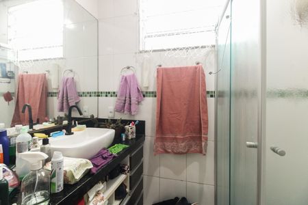 Casa à venda com 120m², 3 quartos e 1 vaga Casa à venda com 120m², 3 quartos e 1 vagaBanheiro