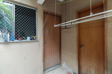 Casa à venda com 120m², 3 quartos e 1 vaga Casa à venda com 120m², 3 quartos e 1 vagaÁrea de Serviço e Banheiro de Serviço