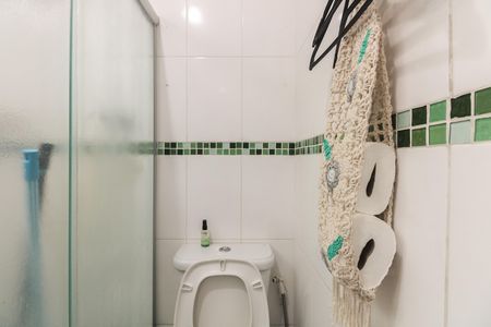 Casa à venda com 120m², 3 quartos e 1 vaga Casa à venda com 120m², 3 quartos e 1 vagaBanheiro