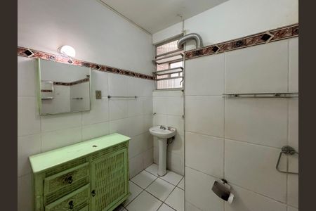 Apartamento para alugar com 70m², 2 quartos e sem vagaBanheiro social