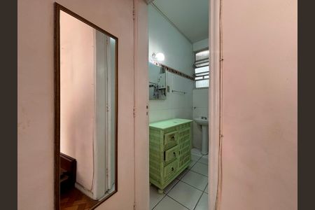 Apartamento para alugar com 70m², 2 quartos e sem vagaBanheiro social