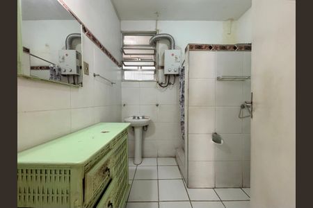 Apartamento para alugar com 70m², 2 quartos e sem vagaBanheiro social