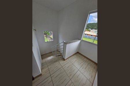 Casa para alugar com 143m², 3 quartos e 1 vagaEscada