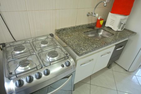 Apartamento à venda com 44m², 2 quartos e 1 vagaCozinha 