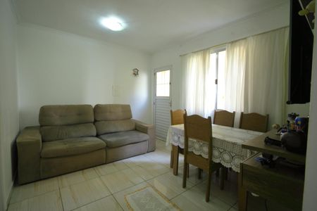 Apartamento à venda com 44m², 2 quartos e 1 vagaSala 