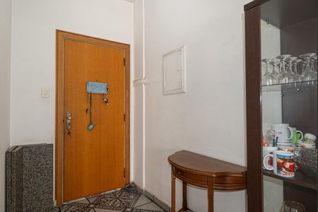Apartamento à venda com 170m², 3 quartos e sem vagaSala