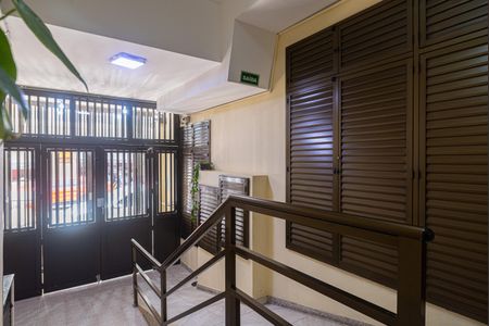 Apartamento à venda com 170m², 3 quartos e sem vagaÁrea comum - Entrada do Edifício