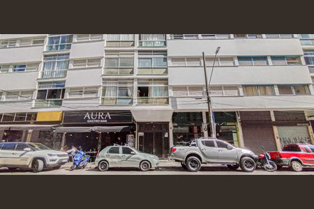Apartamento à venda com 170m², 3 quartos e sem vagaFachada