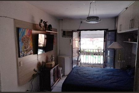 Casa à venda com 192m², 3 quartos e 2 vagasQuarto