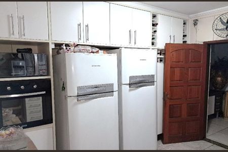 Casa à venda com 192m², 3 quartos e 2 vagasCozinha