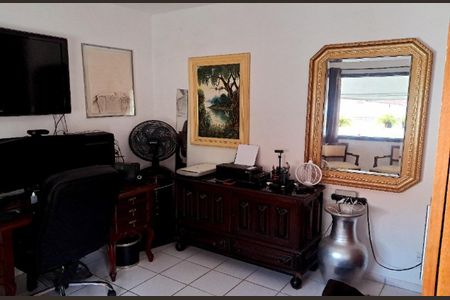 Casa à venda com 192m², 3 quartos e 2 vagasQuarto