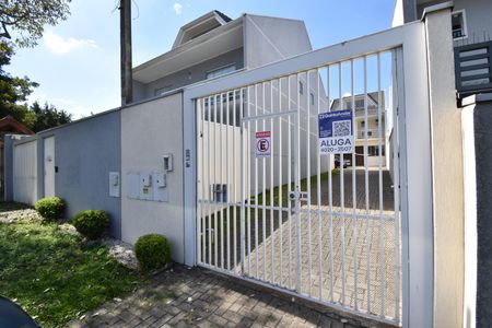 Casa de condomínio para alugar com 130m², 3 quartos e 2 vagasFachada com Placa