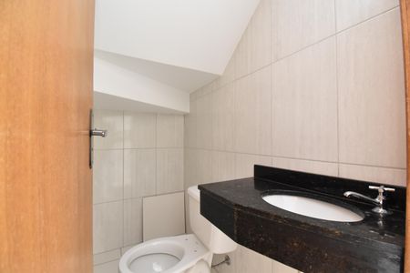 Casa de condomínio para alugar com 130m², 3 quartos e 2 vagasLavabo