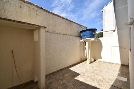 Casa de condomínio para alugar com 130m², 3 quartos e 2 vagasÁrea externa