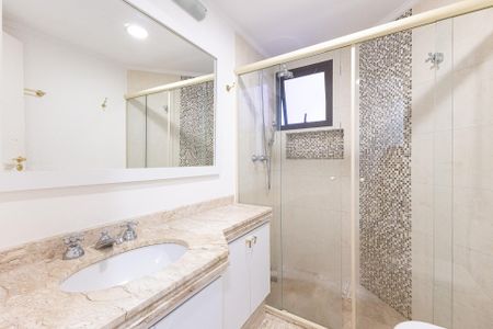 Apartamento para alugar com 120m², 2 quartos e 2 vagas Apartamento para alugar com 120m², 2 quartos e 2 vagasBanheiro Social
