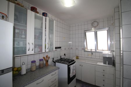 Apartamento à venda com 64m², 2 quartos e 1 vagaCozinha
