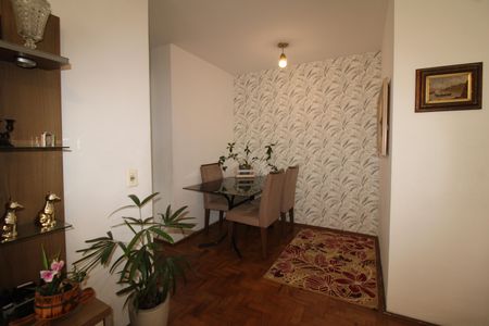 Apartamento à venda com 64m², 2 quartos e 1 vagaSala
