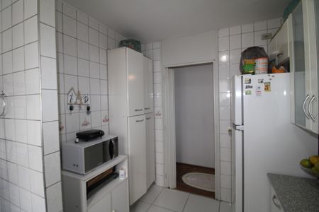 Apartamento à venda com 64m², 2 quartos e 1 vagaCozinha