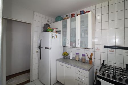 Apartamento à venda com 64m², 2 quartos e 1 vagaCozinha
