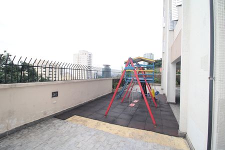 Apartamento à venda com 64m², 2 quartos e 1 vagaÁrea Comum