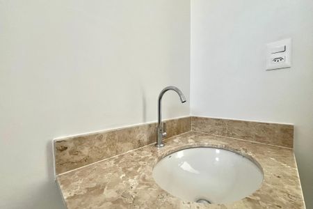 Apartamento à venda com 125m², 3 quartos e 2 vagasBanheiro da Suíte 1