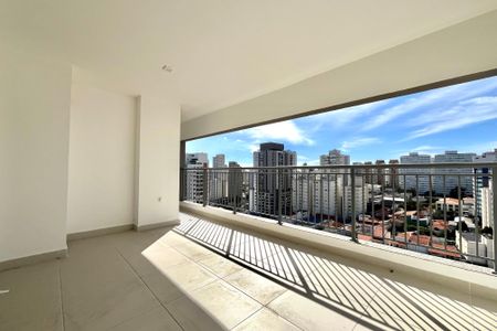 Apartamento à venda com 125m², 3 quartos e 2 vagasVaranda