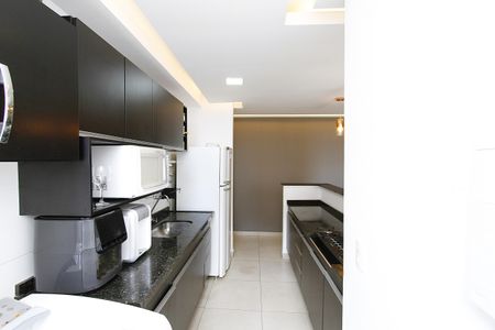 Apartamento à venda com 76m², 3 quartos e 2 vagasCozinha
