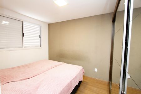 Apartamento à venda com 76m², 3 quartos e 2 vagasSuíte
