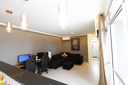 Sala de apartamento para alugar com 3 quartos, 76m² em Nova Suíça, Belo Horizonte
