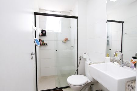 Apartamento à venda com 76m², 3 quartos e 2 vagasBanheiro Social