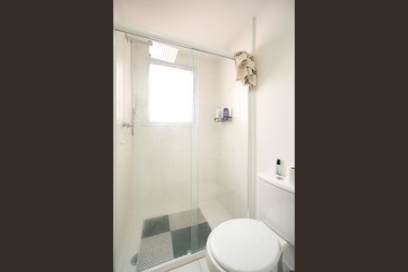 Apartamento à venda com 76m², 2 quartos e 1 vaga Apartamento à venda com 76m², 2 quartos e 1 vagaBanheiro da suíte 02