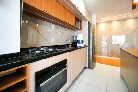 Apartamento à venda com 76m², 2 quartos e 1 vaga Apartamento à venda com 76m², 2 quartos e 1 vagaCozinha