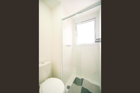 Apartamento à venda com 76m², 2 quartos e 1 vaga Apartamento à venda com 76m², 2 quartos e 1 vagaBanheiro da suíte 02
