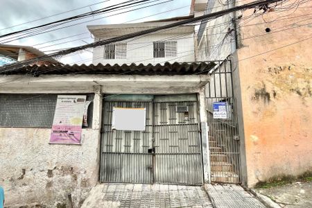 Casa para alugar com 190m², 2 quartos e 1 vagaFachada