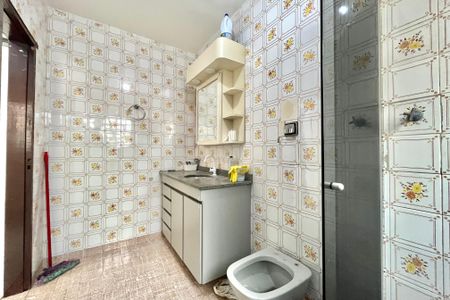 Casa para alugar com 190m², 2 quartos e 1 vagaBanheiro
