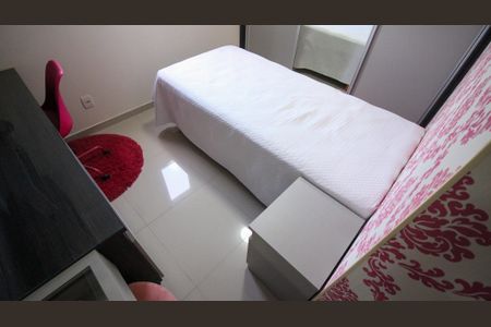 Apartamento para alugar com 81m², 3 quartos e 1 vaga