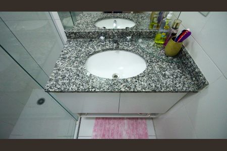 Apartamento para alugar com 81m², 3 quartos e 1 vaga