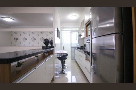 Apartamento para alugar com 81m², 3 quartos e 1 vaga