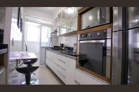 Apartamento para alugar com 81m², 3 quartos e 1 vaga