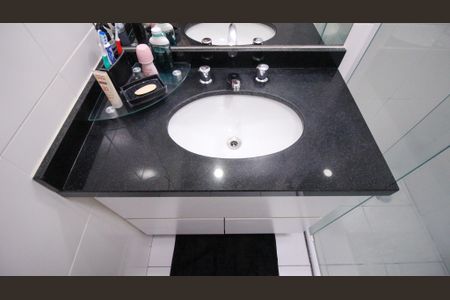 Apartamento para alugar com 81m², 3 quartos e 1 vaga