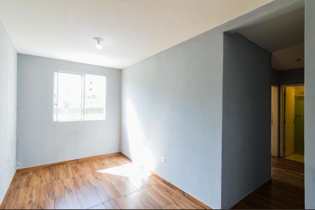 Sala de apartamento para alugar com 2 quartos, 45m² em Jardim Nova Cidade, Guarulhos
