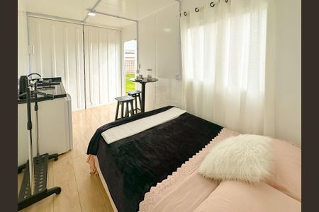 Quarto  de kitnet/studio para alugar com 1 quarto, 18m² em Ingleses do Rio Vermelho, Florianópolis