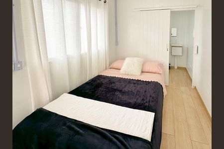Quarto  de kitnet/studio para alugar com 1 quarto, 18m² em Ingleses do Rio Vermelho, Florianópolis